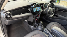 MINI Hatchback 1.5 Cooper Classic 5dr Auto Petrol Hatchback